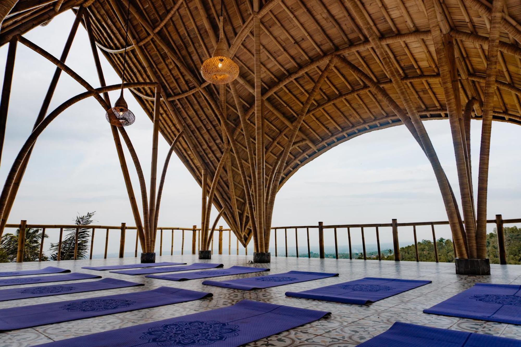 Maha Hills Resort By Mahaprana Experience Ловина Экстерьер фото